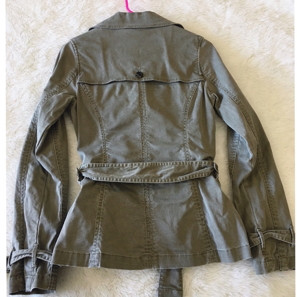 Green jacket - Picture 3 of 7